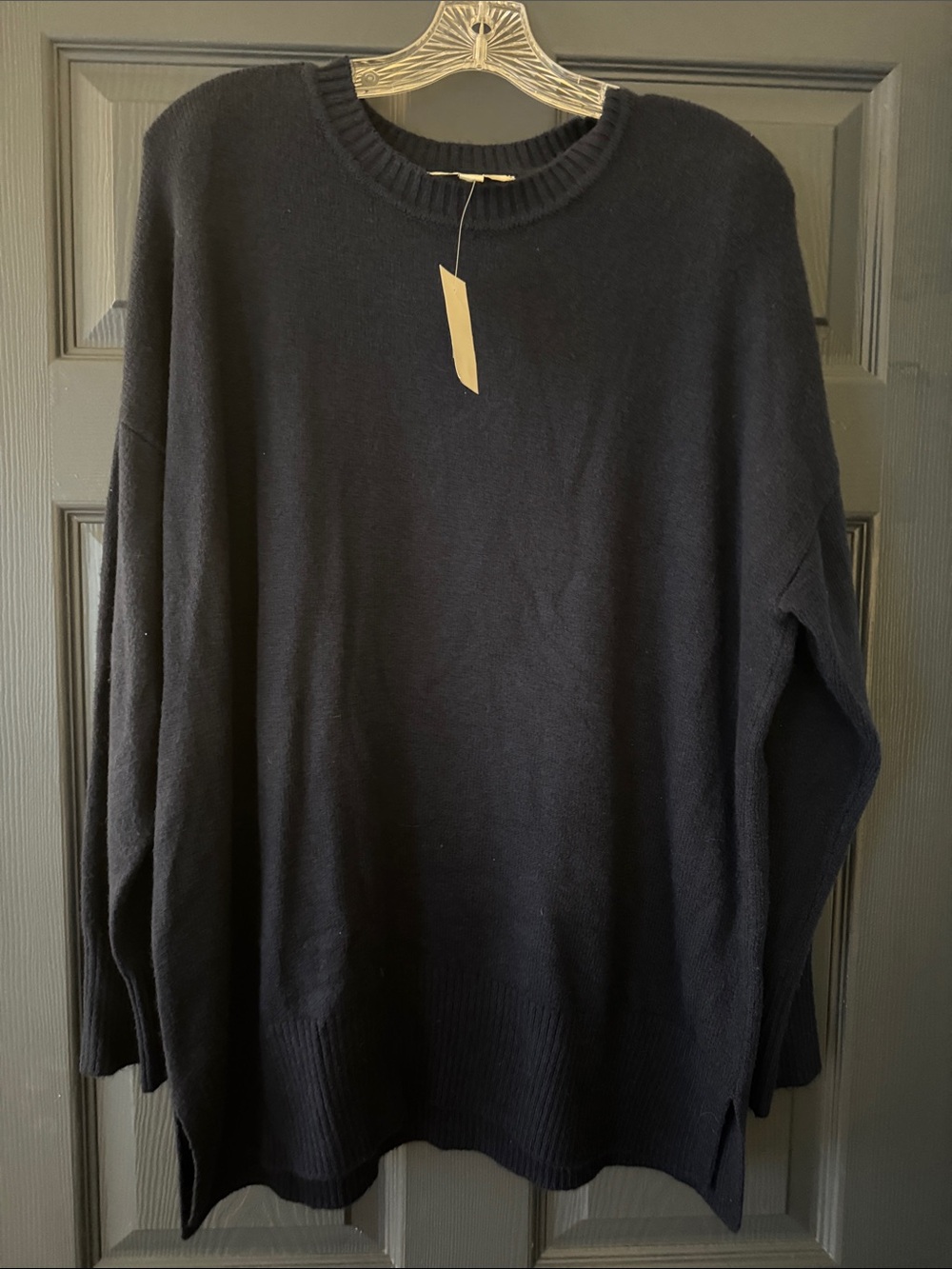 LOFT Black Crewneck Sweater - Classic Knit